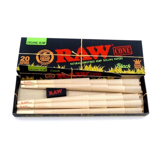 RAW BLACK ORGANIC KING SIZE PRE-ROLL CONES 20CT PER PACK