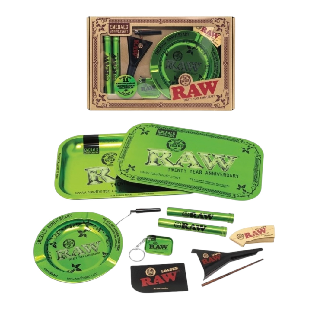 RAW 20TH ANNIVERSARY 11PC GIFT SET